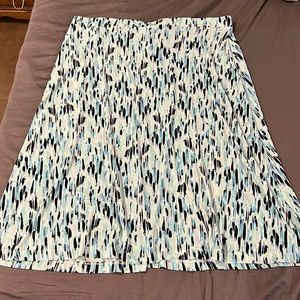 Gorgeous midi skirt